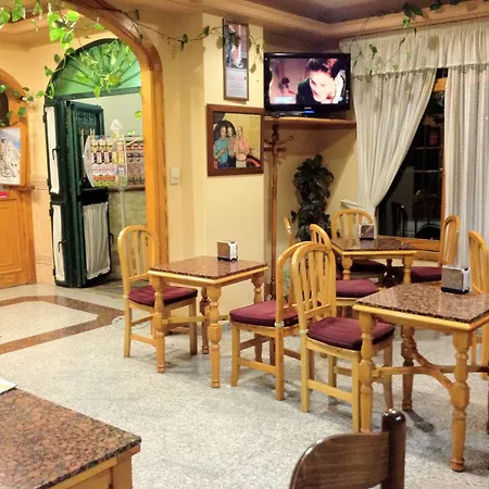 Corchos 2* Fuengirola