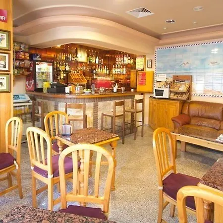 Pensjonat Corchos Fuengirola