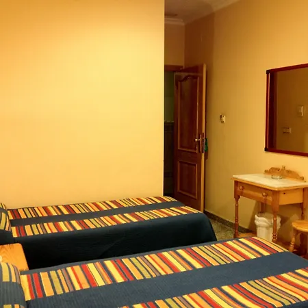 בית הארחה Corchos 2*