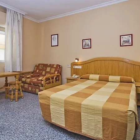 Pensjonat Corchos Fuengirola